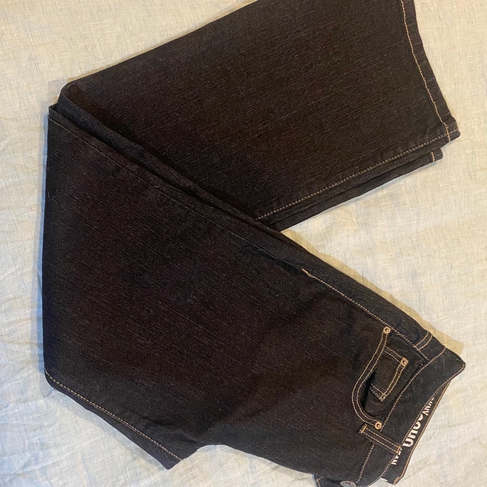 Gorgeous DKNY Soho Jeans